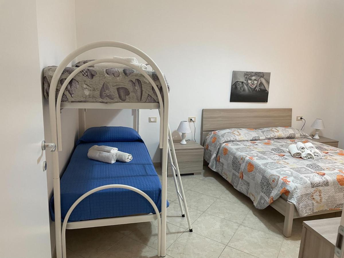 Casa Vacanze Sicily Home Avola Bagian luar foto